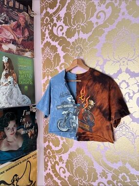 Harley-Davidson redesigned Two-Tone Graphic crop Tee - Blue & Brown tie dye